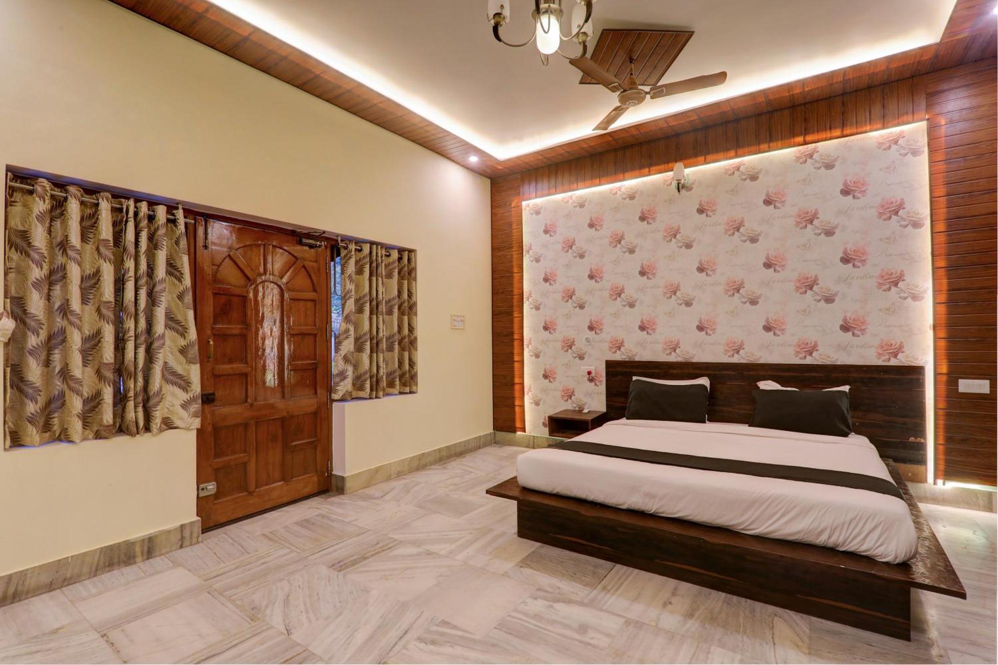 Hotel O Flagship Adbhut Moment Hotel Bénarès Extérieur photo