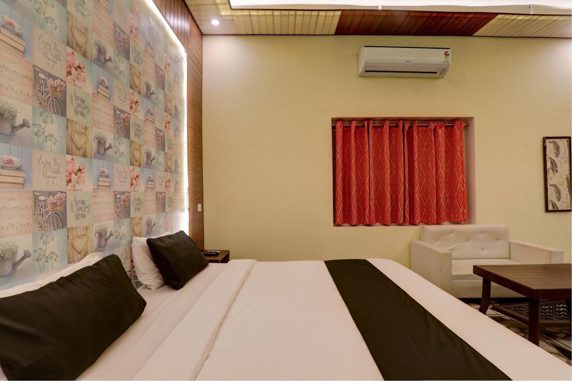 Hotel O Flagship Adbhut Moment Hotel Bénarès Extérieur photo